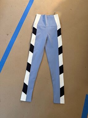 Woman’s  NWT Colorblock Active Leggings - Light Blue, Black & White